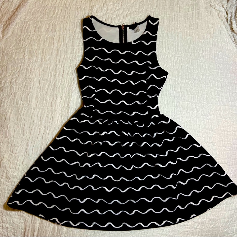 Twee Hipster Style Scuba H&M Dress